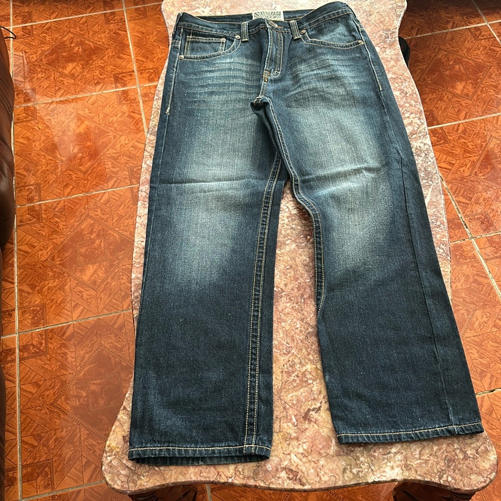 Men’s white tag jeans